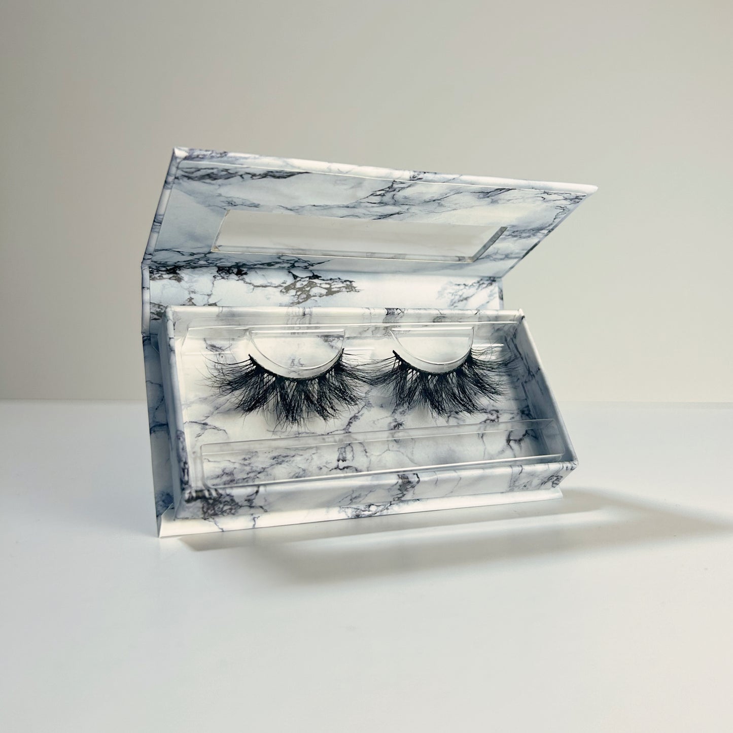 Annelese l 3D Lashes